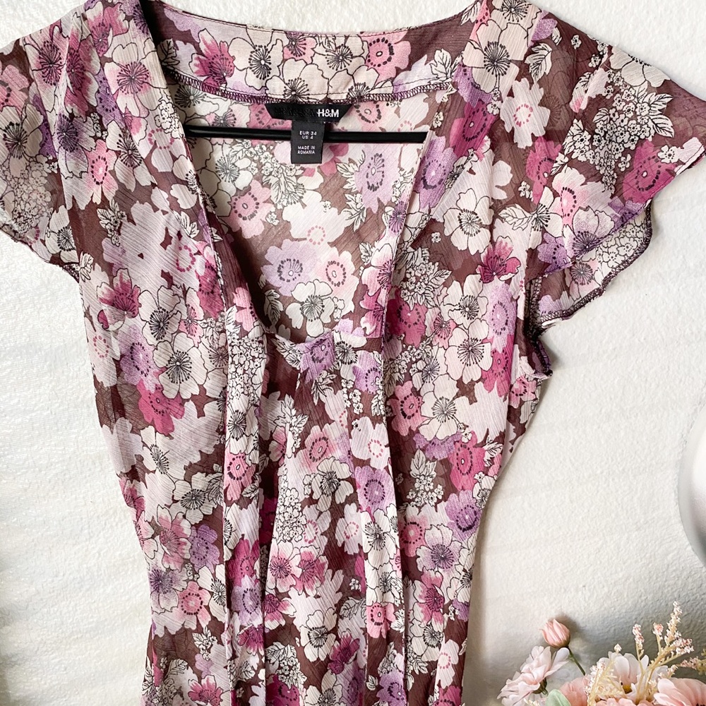 H&M Pink Floral Print Blouse